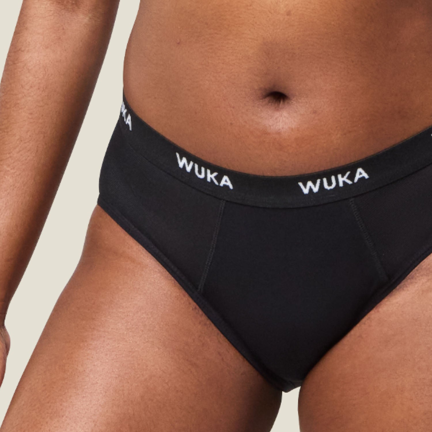 Close-up detail of WUKA Ultimate™ Midi Brief - Medium flow showing stitching and mesh panel for breathability and a secure fit.