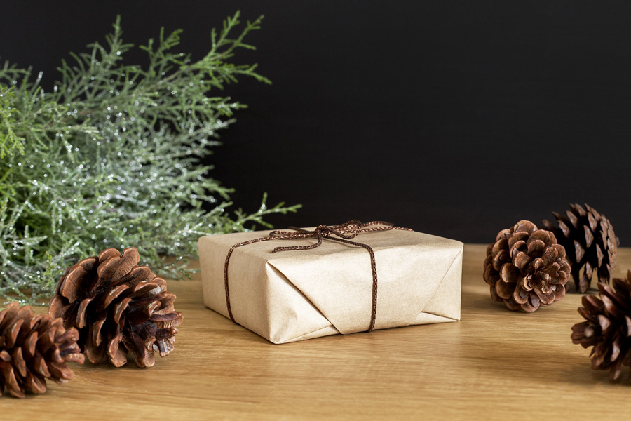 Free gifts with every order